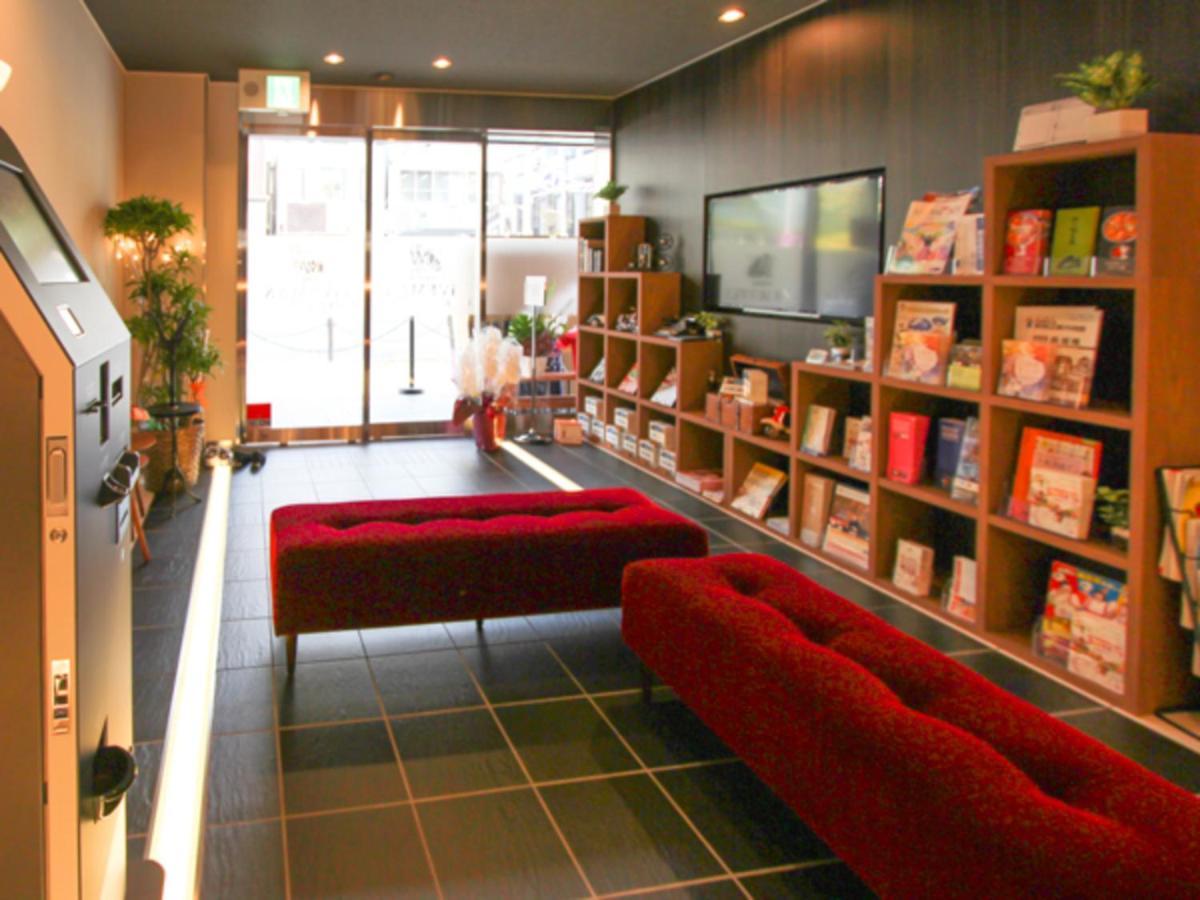 Hotel Livemax Shinsaibashi East Ōsaka