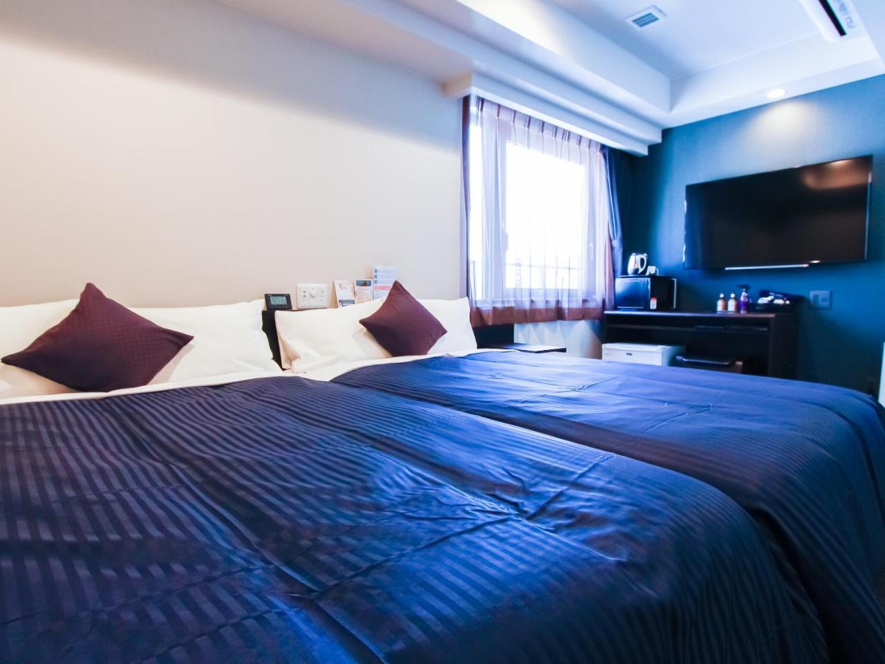 Livemax Shinsaibashi East Hotel Ōsaka